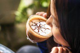 2026/05/coffee-drinking_quitting-two-weeks_1m.jpg